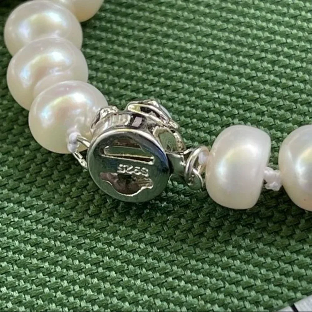 925 Sterling‎ Silver White Freshwater Pearl Necklace With Flower Shaped Clasp